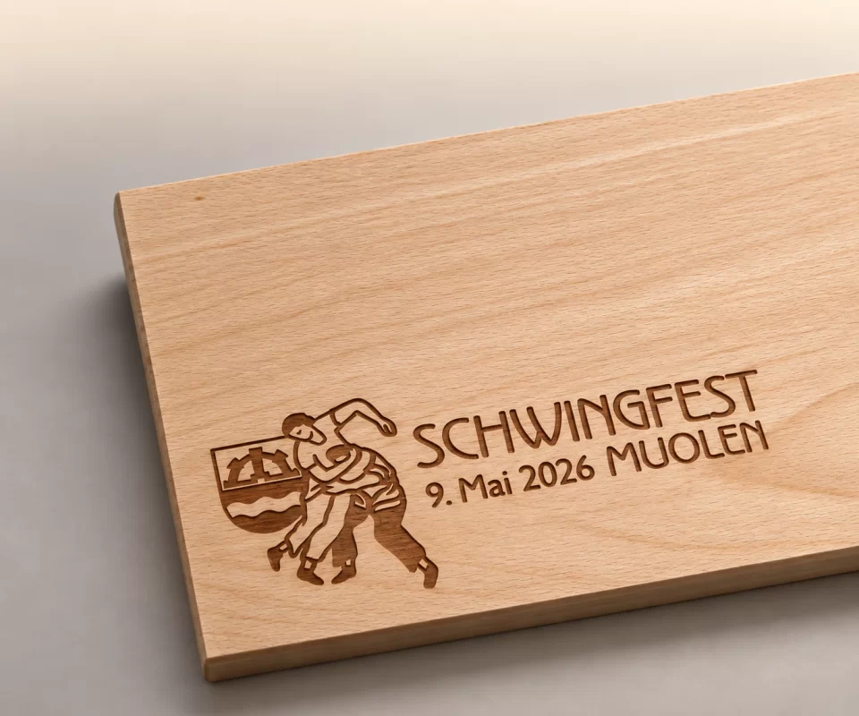 Schneidebrettli mit Schwingfest-Gravur, 9. Mai 2026 Muolen